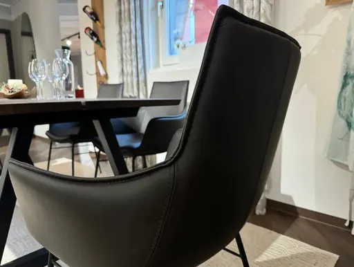 ROWICO Essgruppe - Ausstellungsstück in Wagenhofen